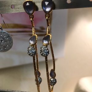 Beautiful Alexis Bittar purple lucite earrings